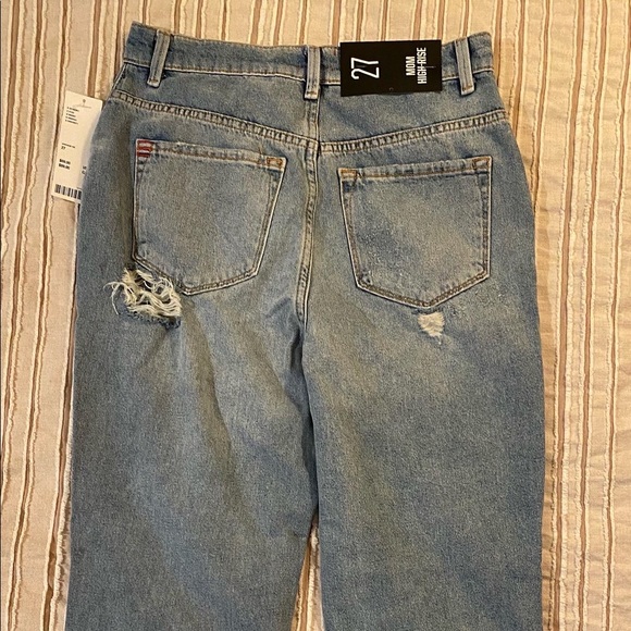 New BDG High Rise Mom Jeans Size Size 27 - Picture 7 of 12